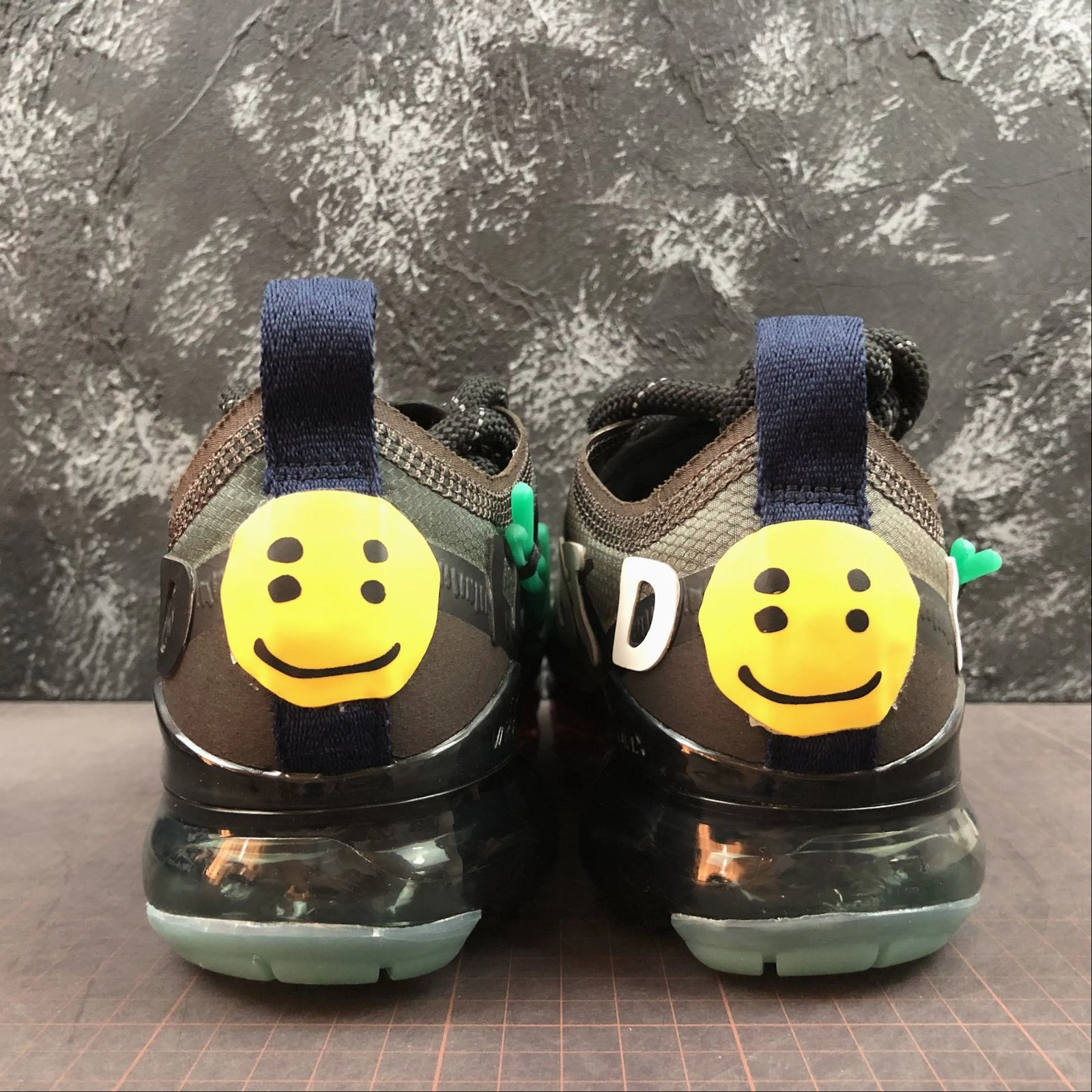 Micro Grip Tread Pattern Slip Resistant Grooves Air VaporMax 2019 Cactus Plant Flea Market CD7001-300