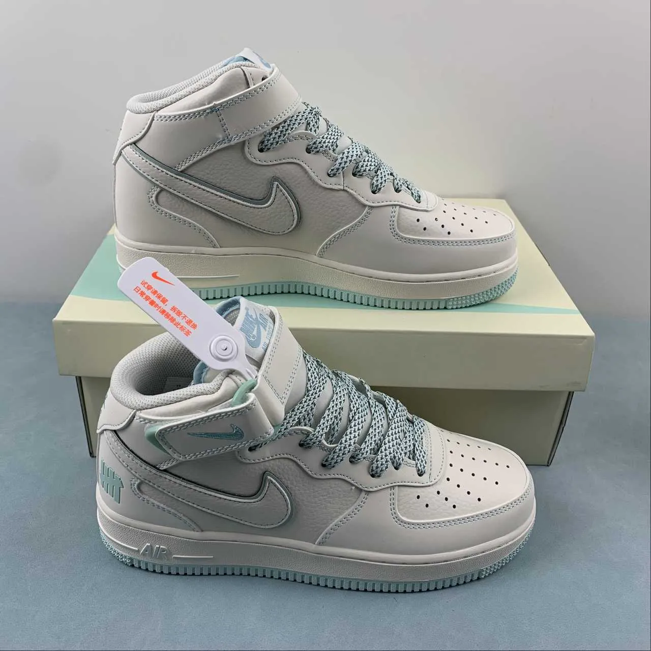 Undefeated x Air Force 1 07 Mid Light Blue White GB5969-002 Subtle Edge