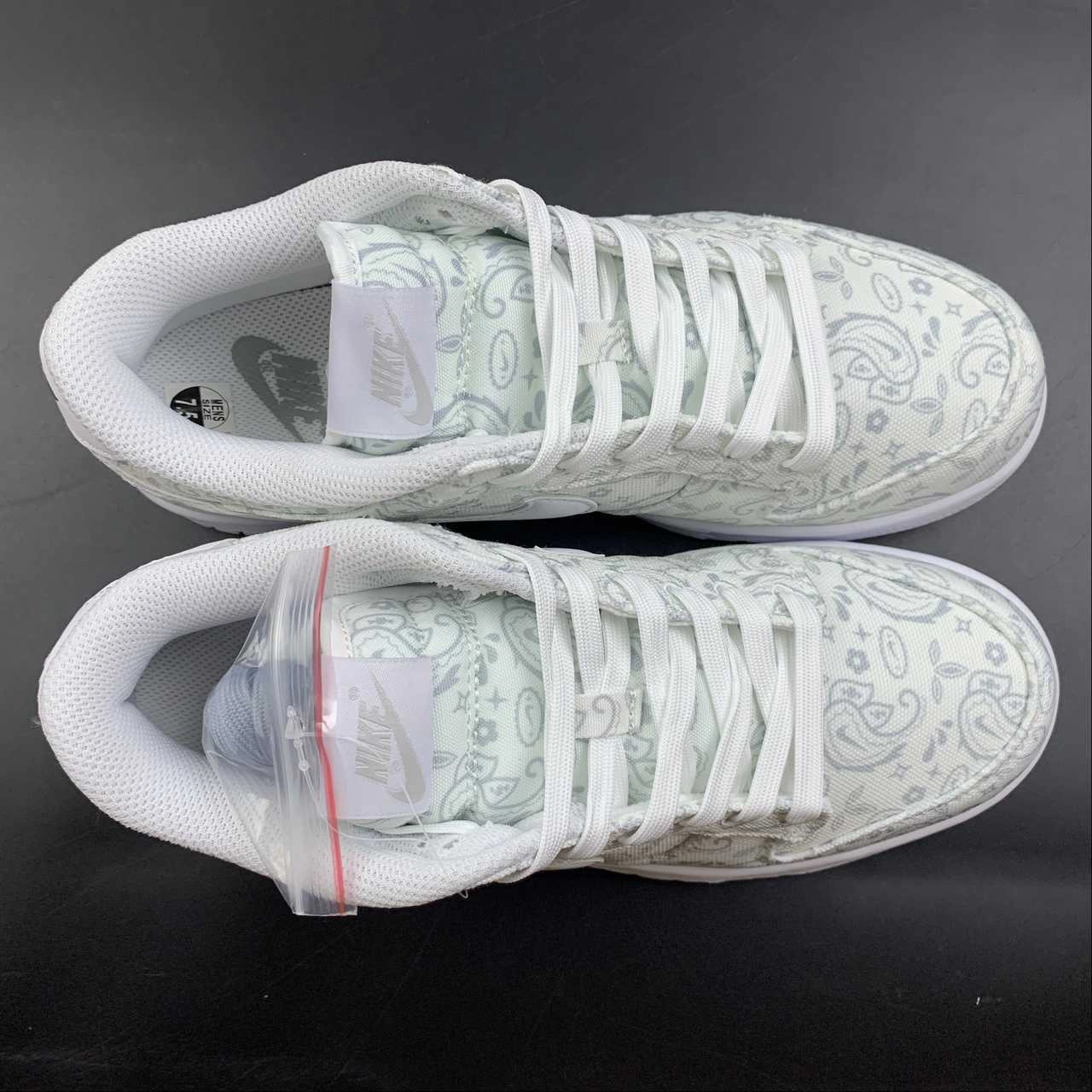 SB Dunk Low White Paisley Grey Fog DJ9955-100 Low Touch Microfiber Lining Tech
