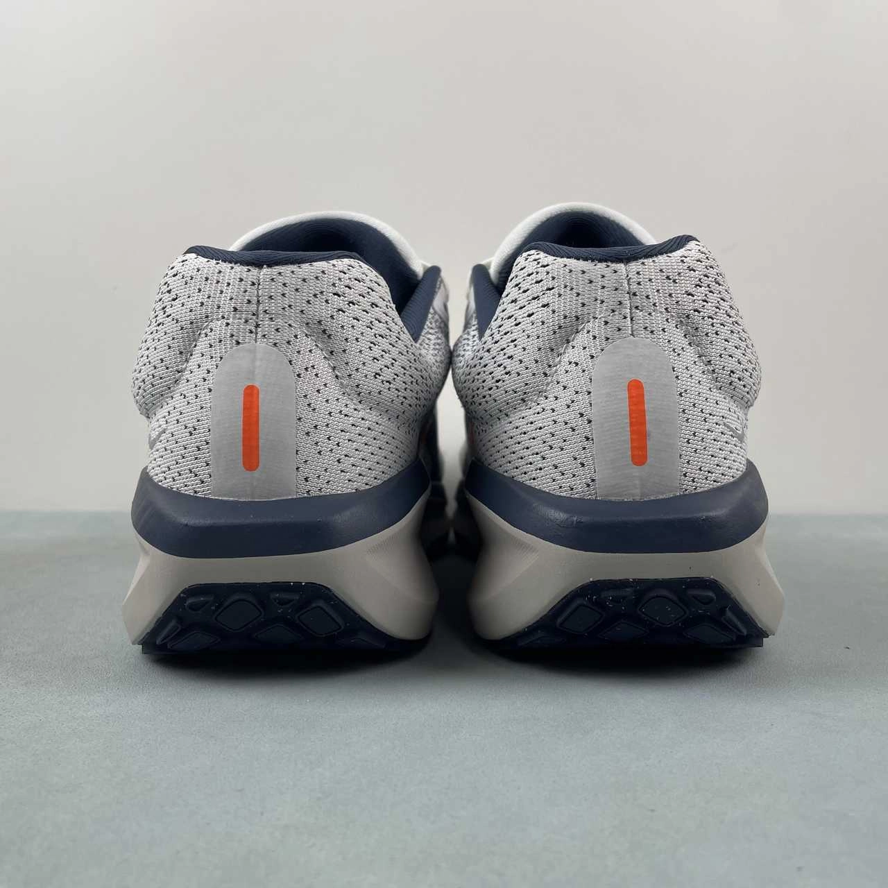 Lunge Friendly Air Winflo 11 Powder Photon Red Fire Smoke Grey FJ9509-103