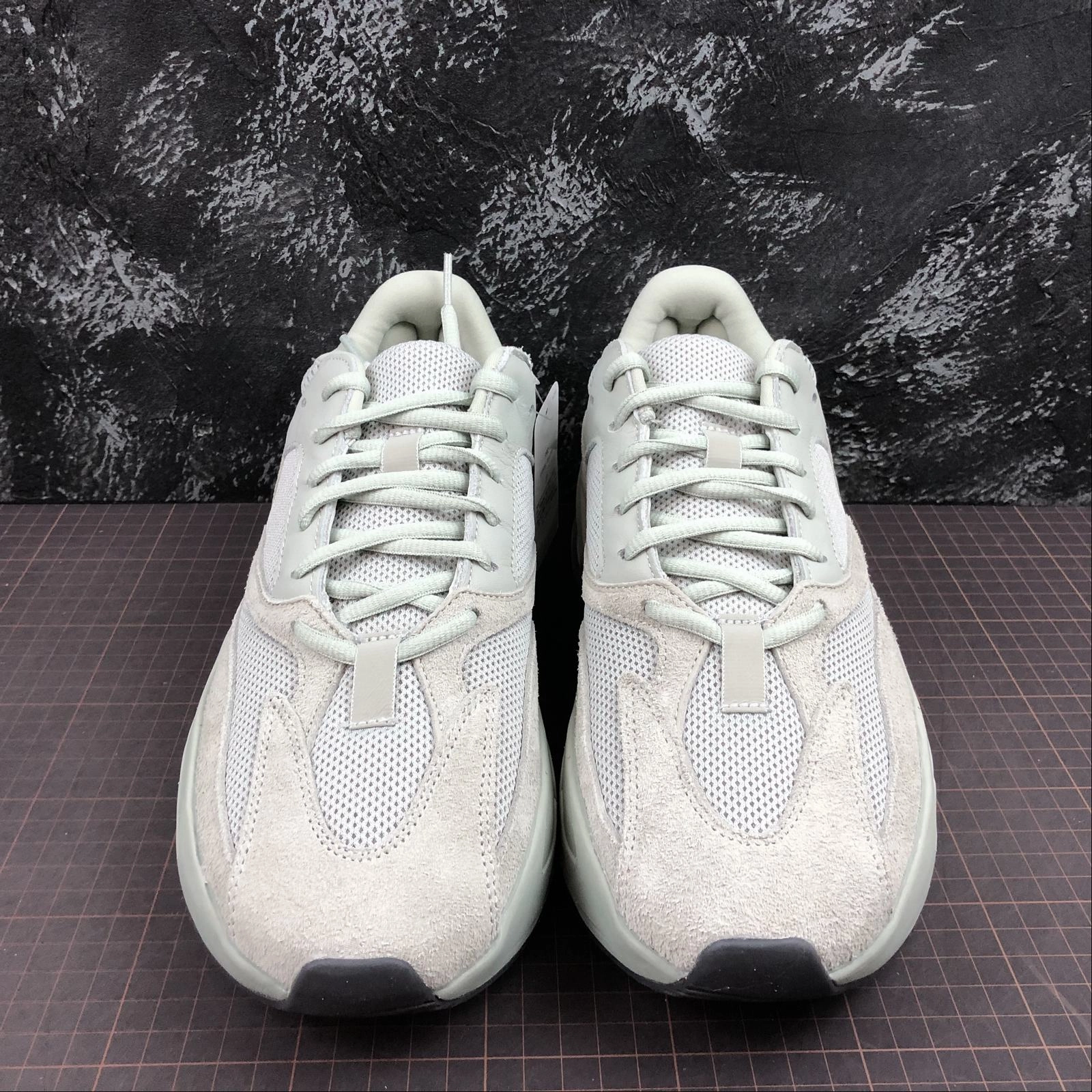 Adidas Yeezy Boost 700 Ash Silver EG7487 Keds Champion