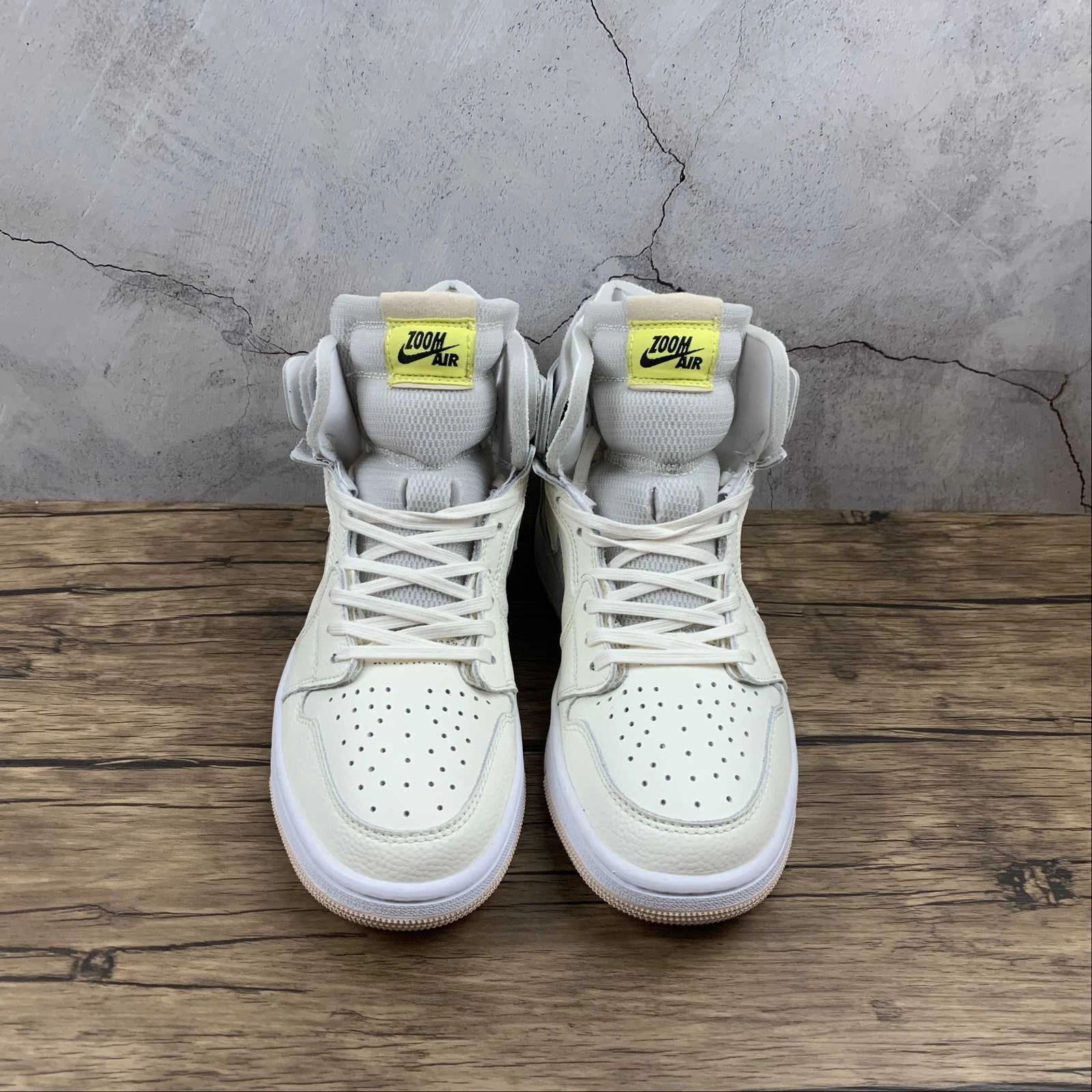 Slip-resistant fit All-Day Stability Air Jordan 1 High Zoom Comfort Pearl White Light Voltage Yellow CT0979-107
