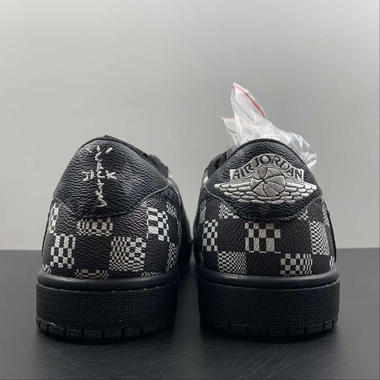 Air Jordan 1 Retro Low OG SP ??Travis Scott and Louis Vuitton?? Black Check Barb DM7866-662 Balanced Control Flexible Motion