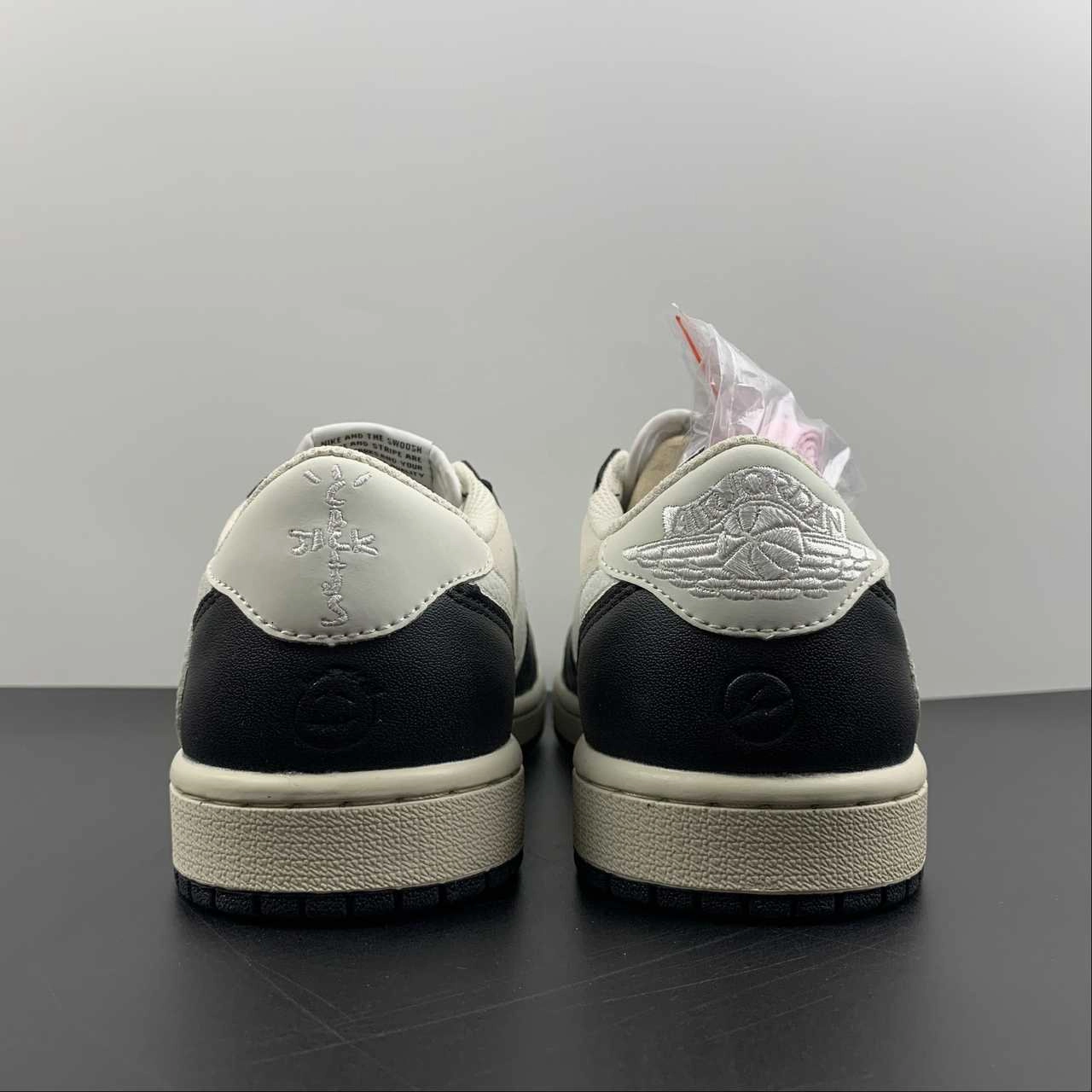 Contoured Footbed Active Zone Air Jordan 1 Retro Low OG SP ??Travis Scott?? Gray Black Barb DM7866-831