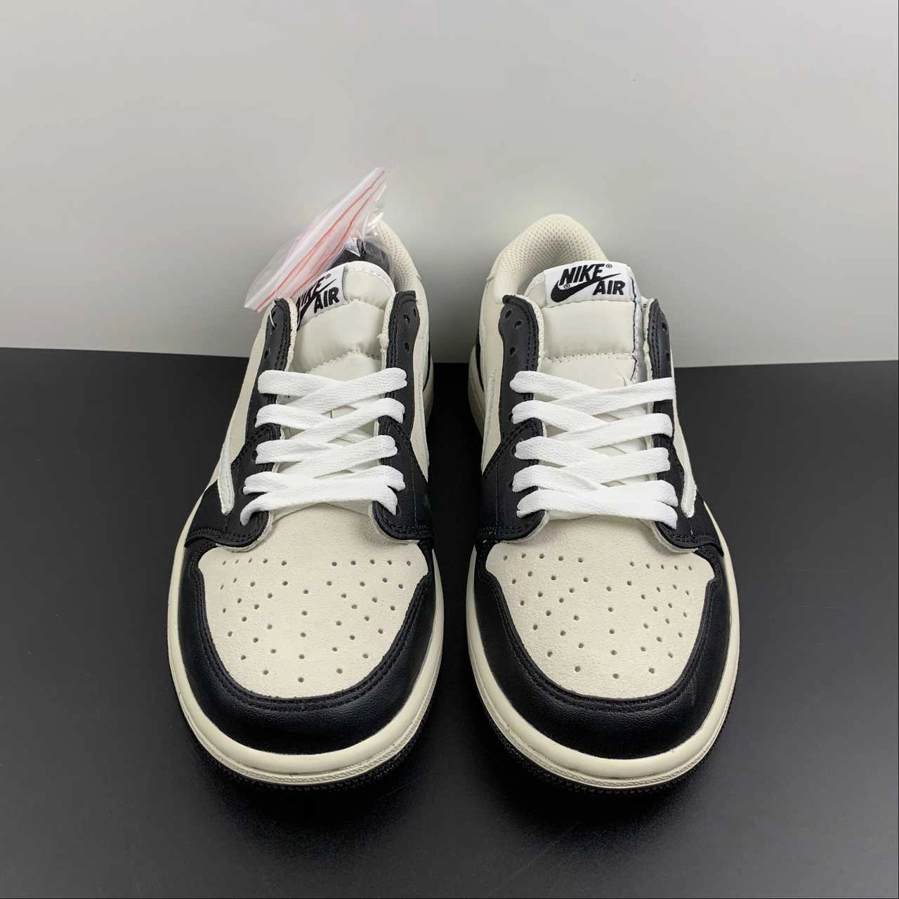 Air Jordan 1 Retro Low OG SP ??Travis Scott?? Gray Black Barb DM7866-831 Fitness Edge