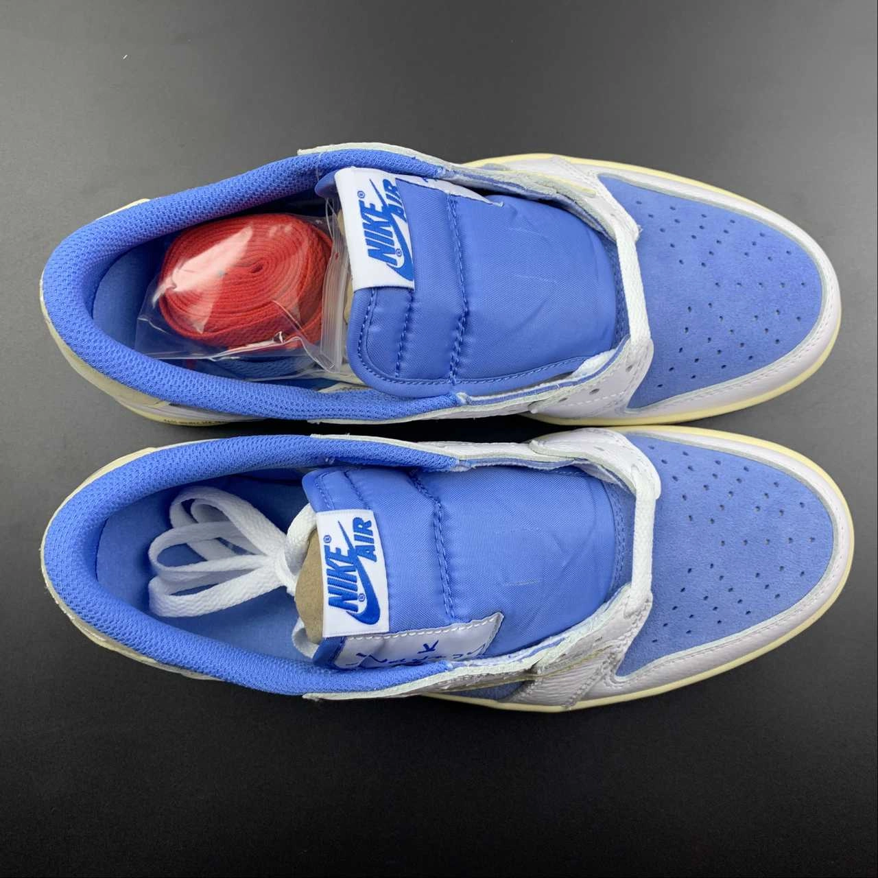 Travis Scott x Air Jordan 1 Low OG North Carolina Blue DM7866-134 Light Travel Elastic Collar