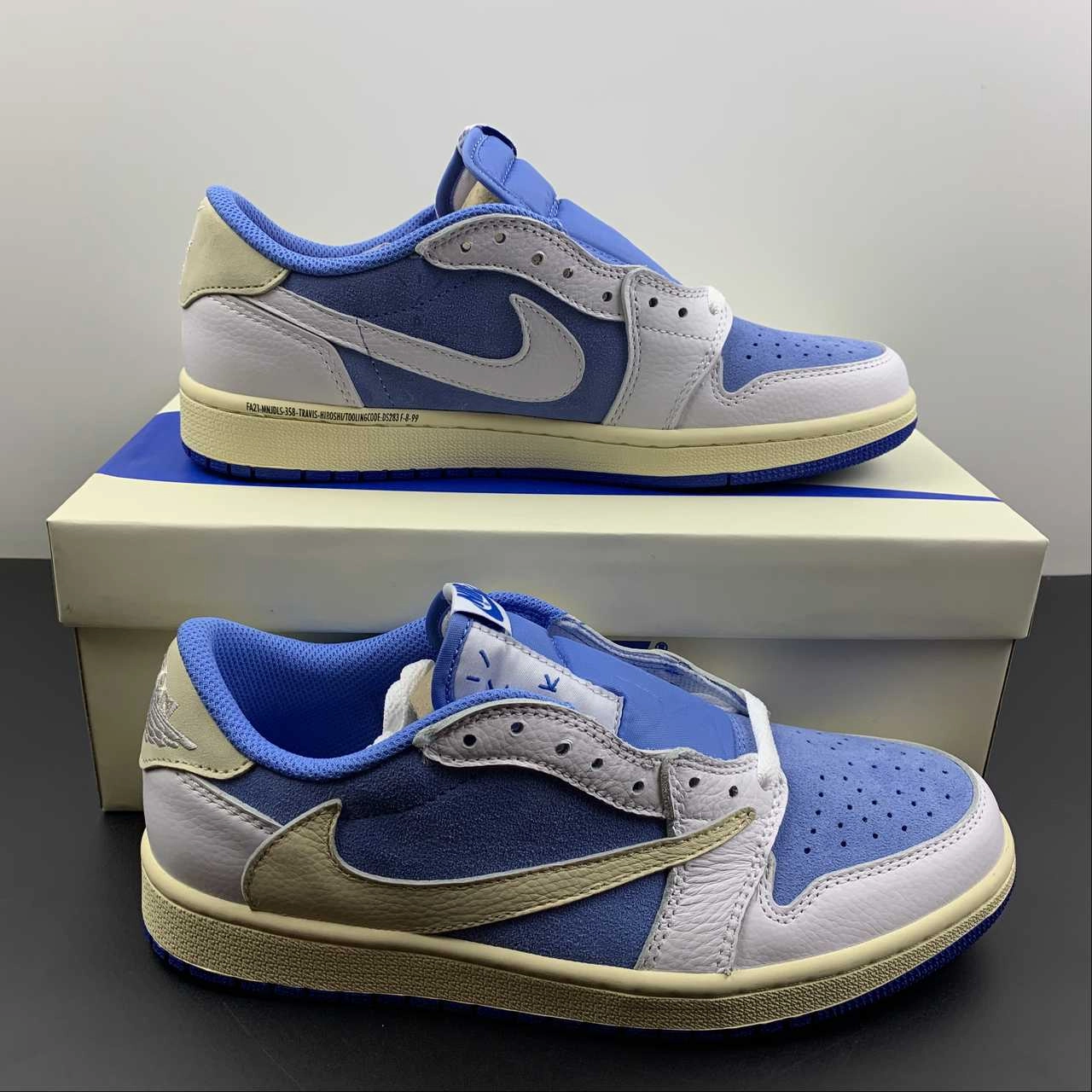 Travis Scott x Air Jordan 1 Low OG North Carolina Blue DM7866-134 Adventure Ready casual sneakers