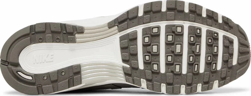 Adaptive Shape Nike P-6000 Light Iron Ore W