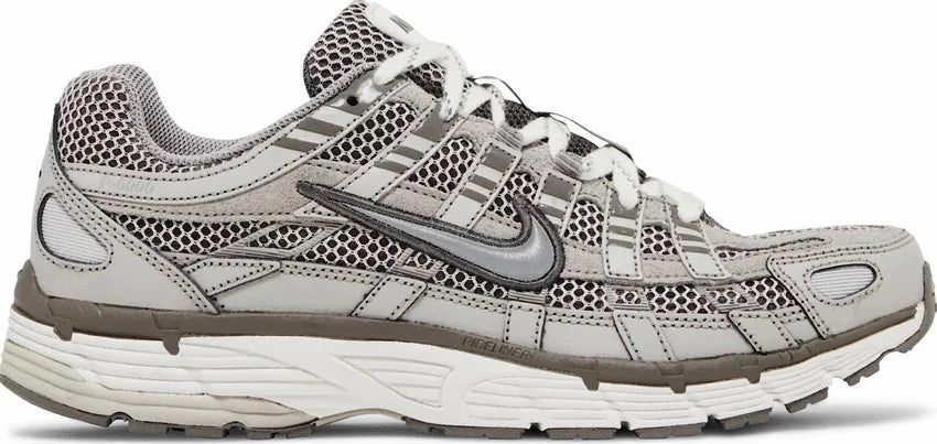 Comfort Fit System Rolling Motion Nike P-6000 Light Iron Ore W