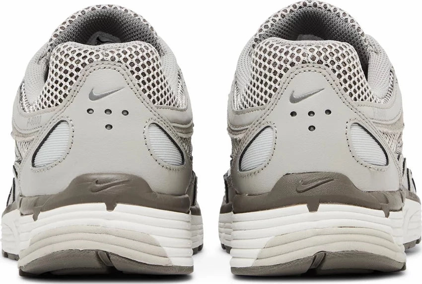 Nike P-6000 Light Iron Ore W Heat Sealed Layers