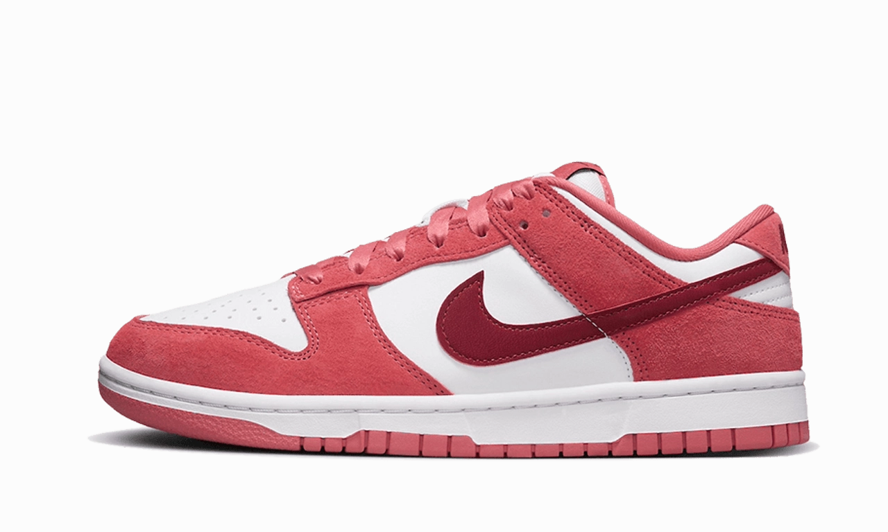 Nike Dunk Low Valentine's Day (2024) Impact Diffusing Design Odor Resistant Technology
