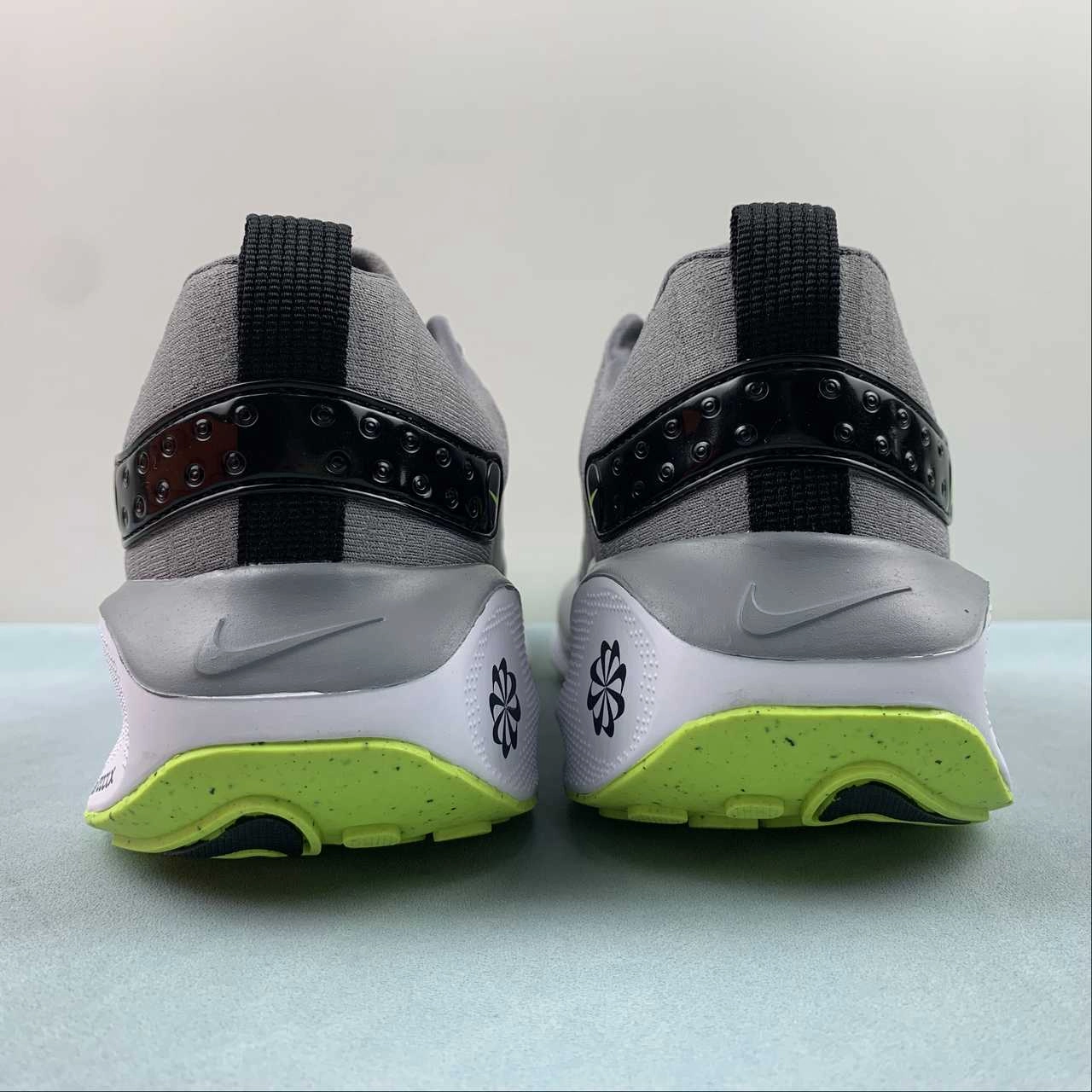 narrow - fit snugness Light - weight laces Nike ReactX Infinity Run 4 Gray Black Green DR2665-002