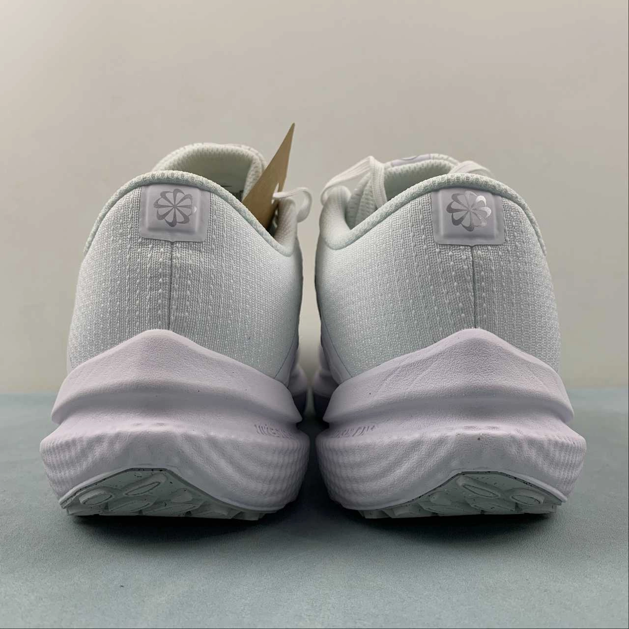 Quick Movement Air Winflo 10 White Wolf Grey DV4022-102