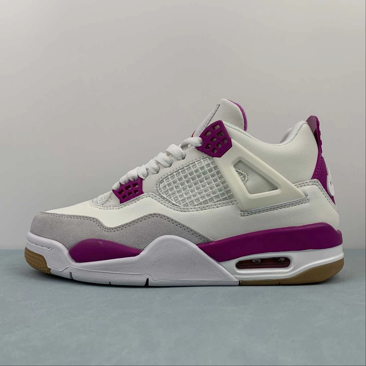 SB x Air Jordan 4 Retro Sapphire White Purple Grey DR5415-105 Non Restrictive Collar Padding Tear Resistant