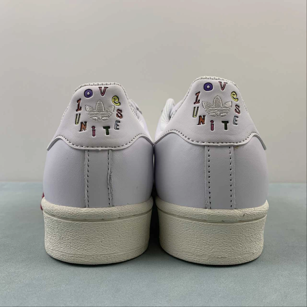 Adidas Superstar Pride Love Unites GW2415 rocker - sole running wear black running shoes