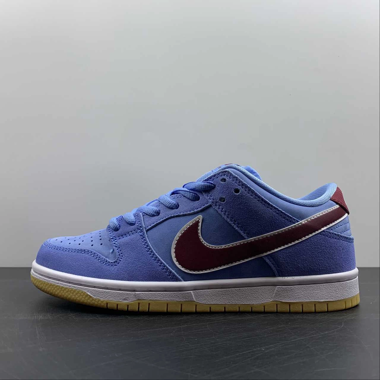 Low   Top Breathable Airflow Design SB Dunk Low PRM Valor Blue Team Maroon