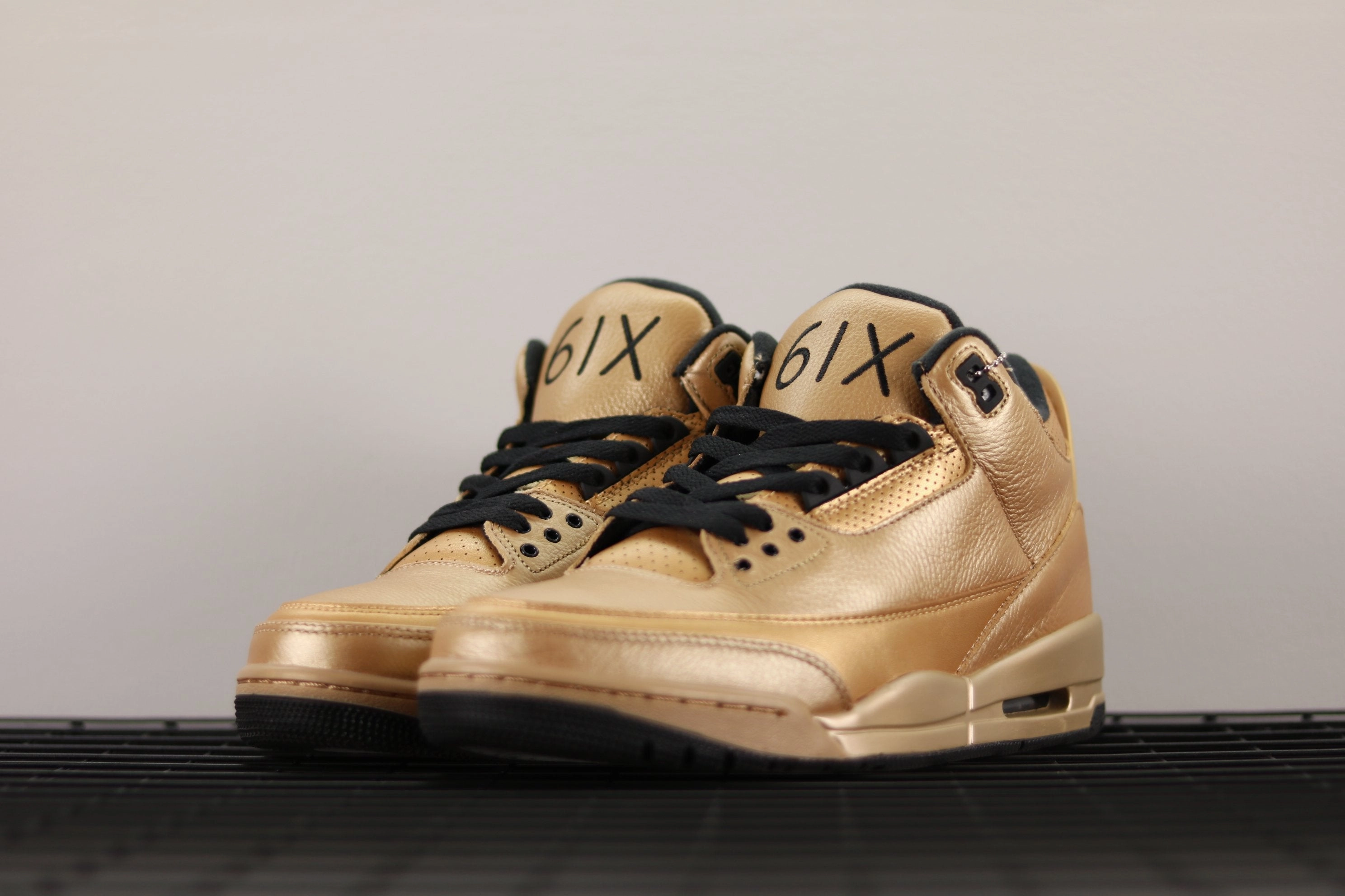 Air Jordan 3 Retro Drake 6IX Black Gold DK6883-097 Campus Fit Heavy Stride