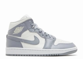 Air Jordan 1 Mid Stealth (W) City Motion Secure lacing system