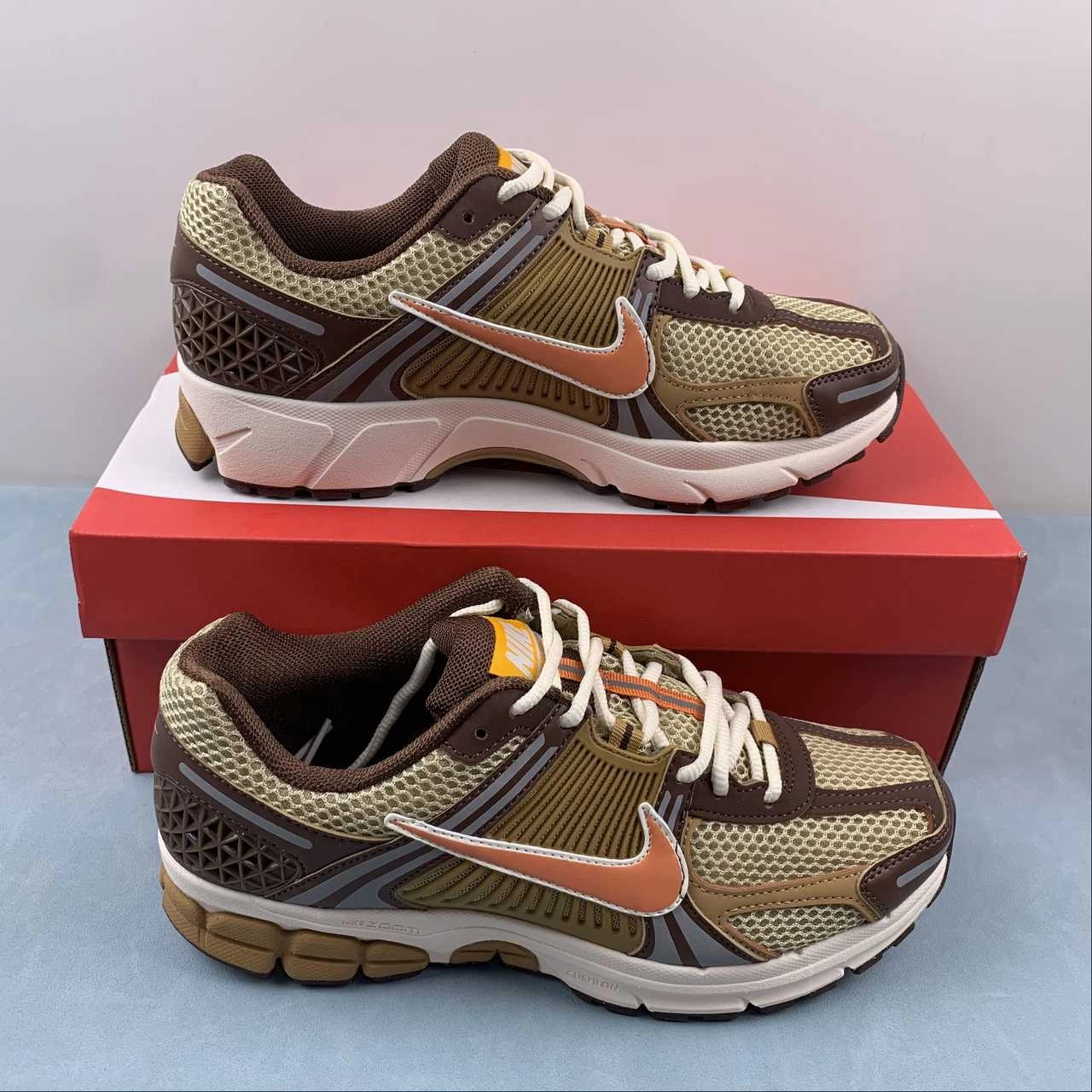 Zoom Vomero 5 Wheat Grass Gold Suede FB9149-700 Uppers are built to stay supportive over time