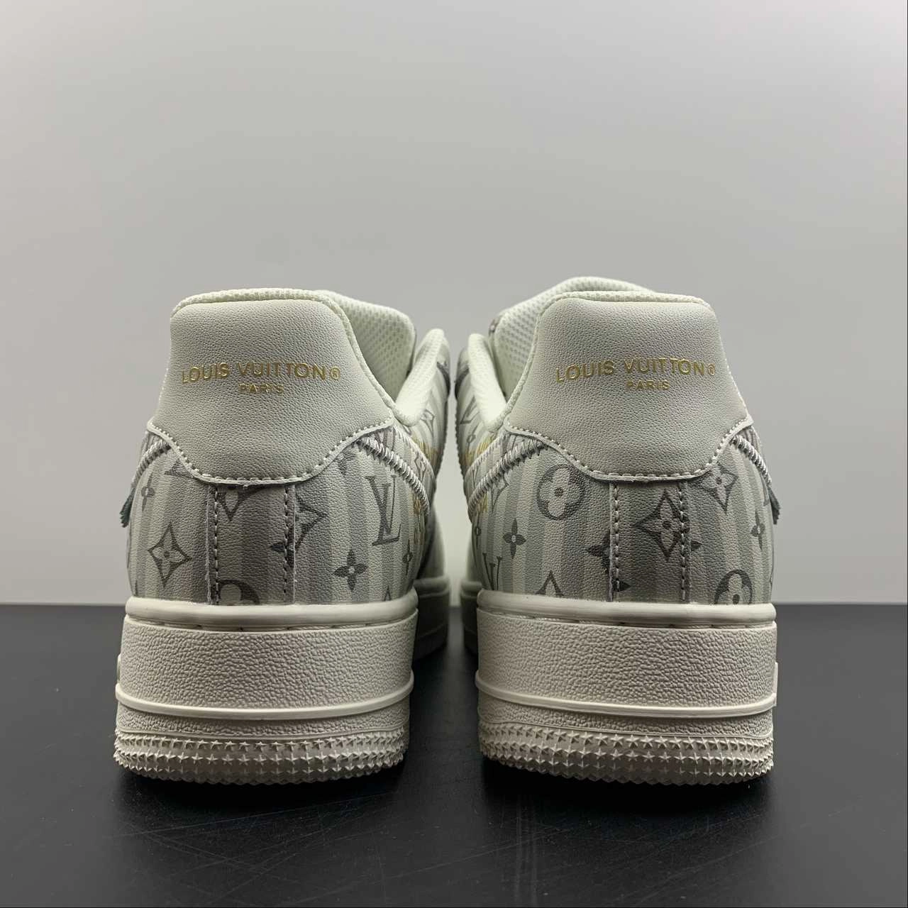 Smooth Steps LV x Air Force 1 07 Low Light Green Gray Metallic Gold IA9V9E