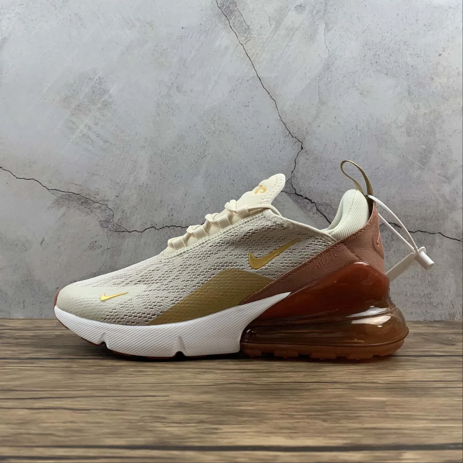 Air Max 270 Light Cream Terra Blush Dusty Peach Metallic Gold AH6789-203 logo - engraved shoes
