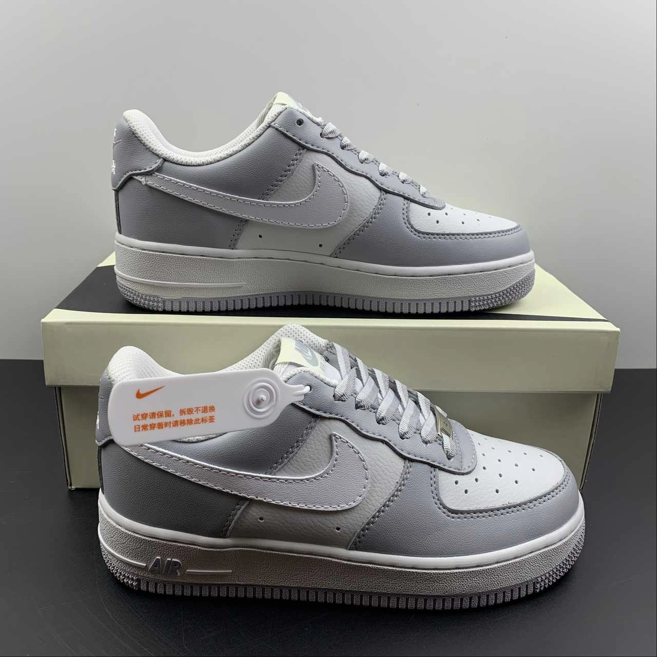 Air Force 1 07 Low Light Grey White CW1888-606 Round Toe Running Light