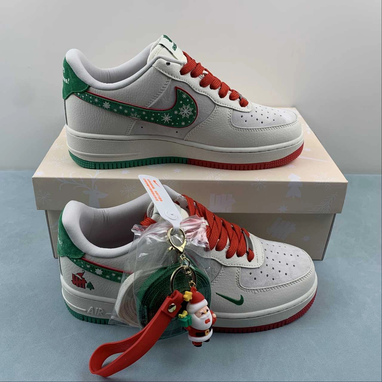 Soft Padding Undefeated x Air Force 1 07 Low Merry Christmas Red Green DH6239-839