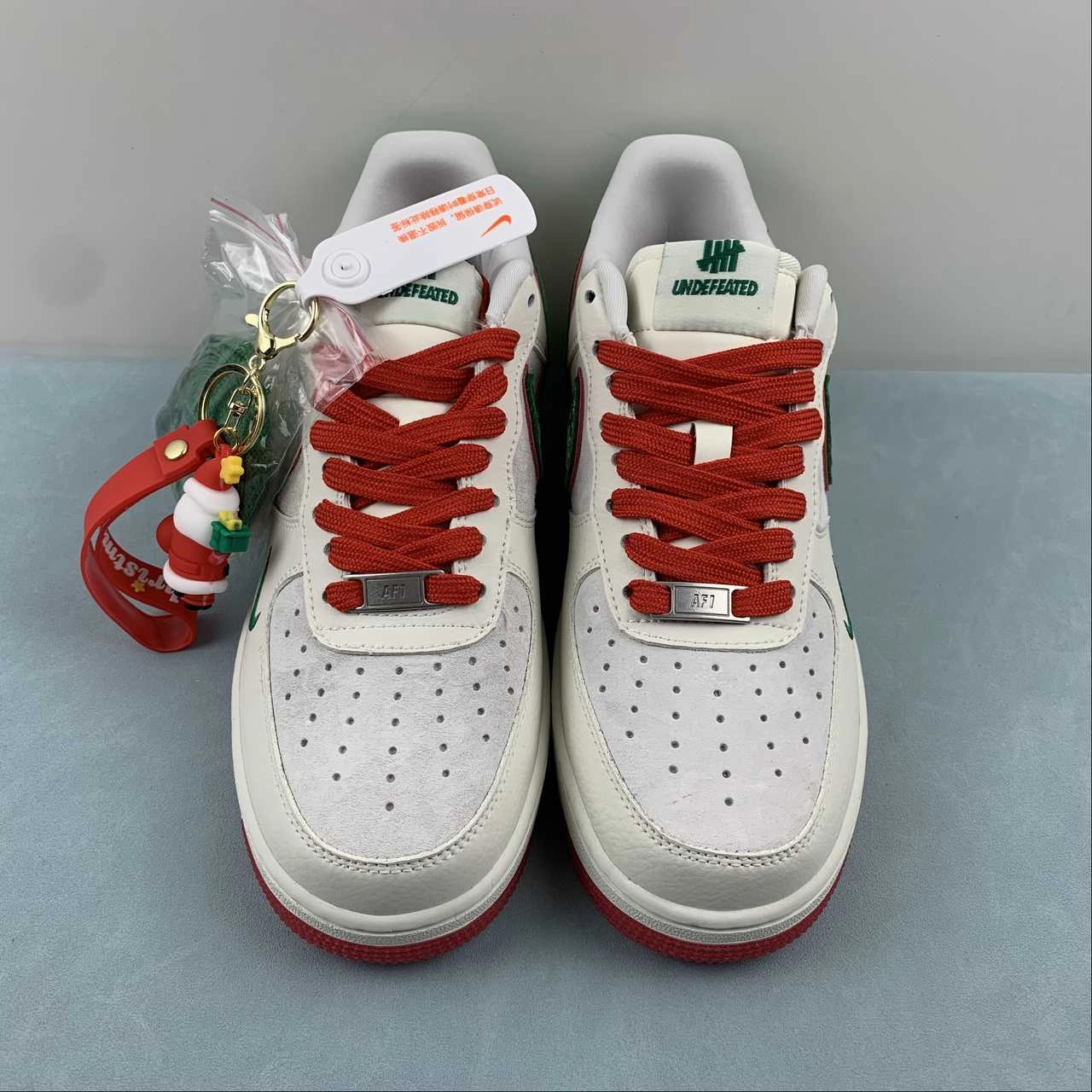 Undefeated x Air Force 1 07 Low Merry Christmas Red Green DH6239-839 Quick Dress Street Movement