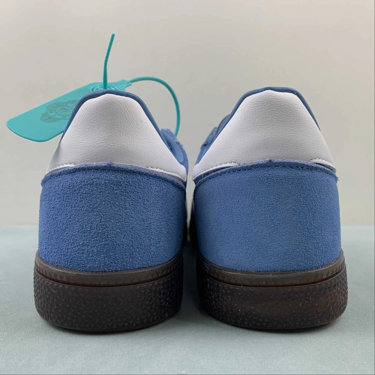 MoldedInsole ShockAbsorbingMidsole Adidas Handball Spezial Light Blue White Gum BD7632