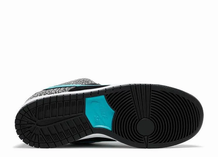 Wear comfort Boost Step Nike SB Dunk Low Atmos Elephant