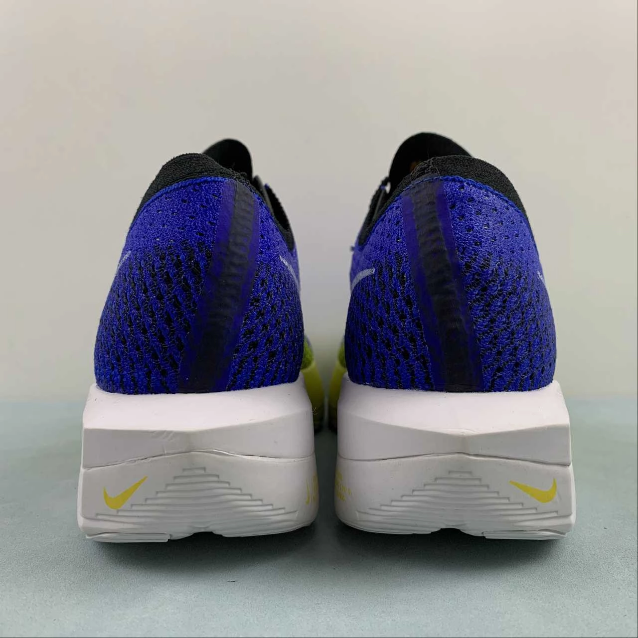 Air ZoomX Vaporfly Next 3 Dark Blue Yellow-White DX7957-417 Stylish Look Pace Training