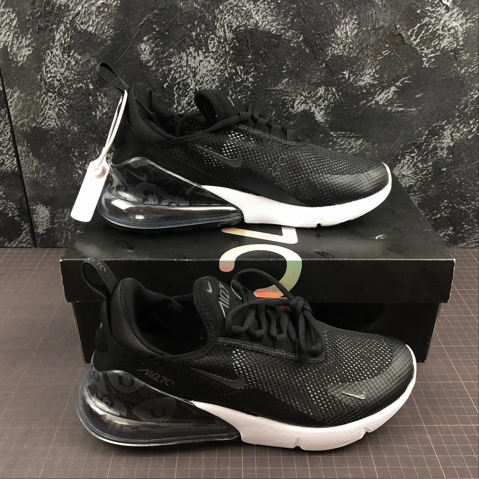 race day shoes Air Max 270 Black Gray AR0499-105