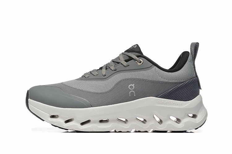 Pressure Dispersion System Lightweight Synthetic ON CLOUD x LOEWE