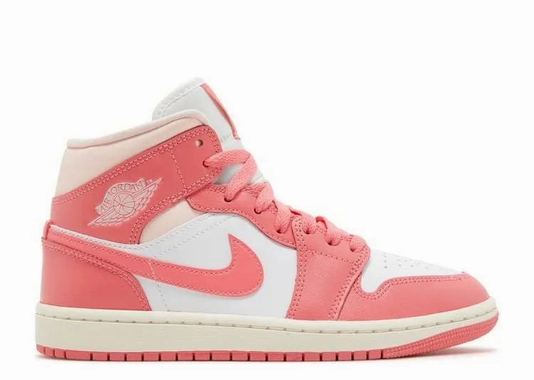 Exclusive traction Responsive cushioning Air Jordan 1 Mid Strawberries & Cream (W)