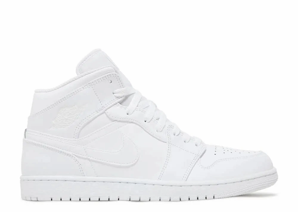 Short Step Parkour Step Air Jordan 1 Mid Triple White