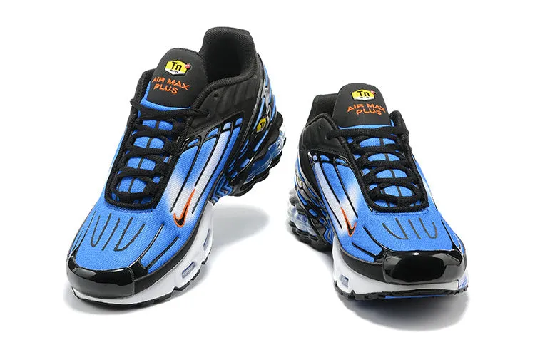 Air Max Plus 3 Game Royal Light Photo Blue Orange DR8588-400 running in a relay race