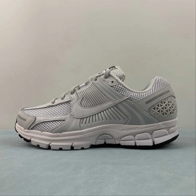 Zoom Vomero 5 Vast Grey Black BV1358-001 Heel structure stabilizes landings and push-offs