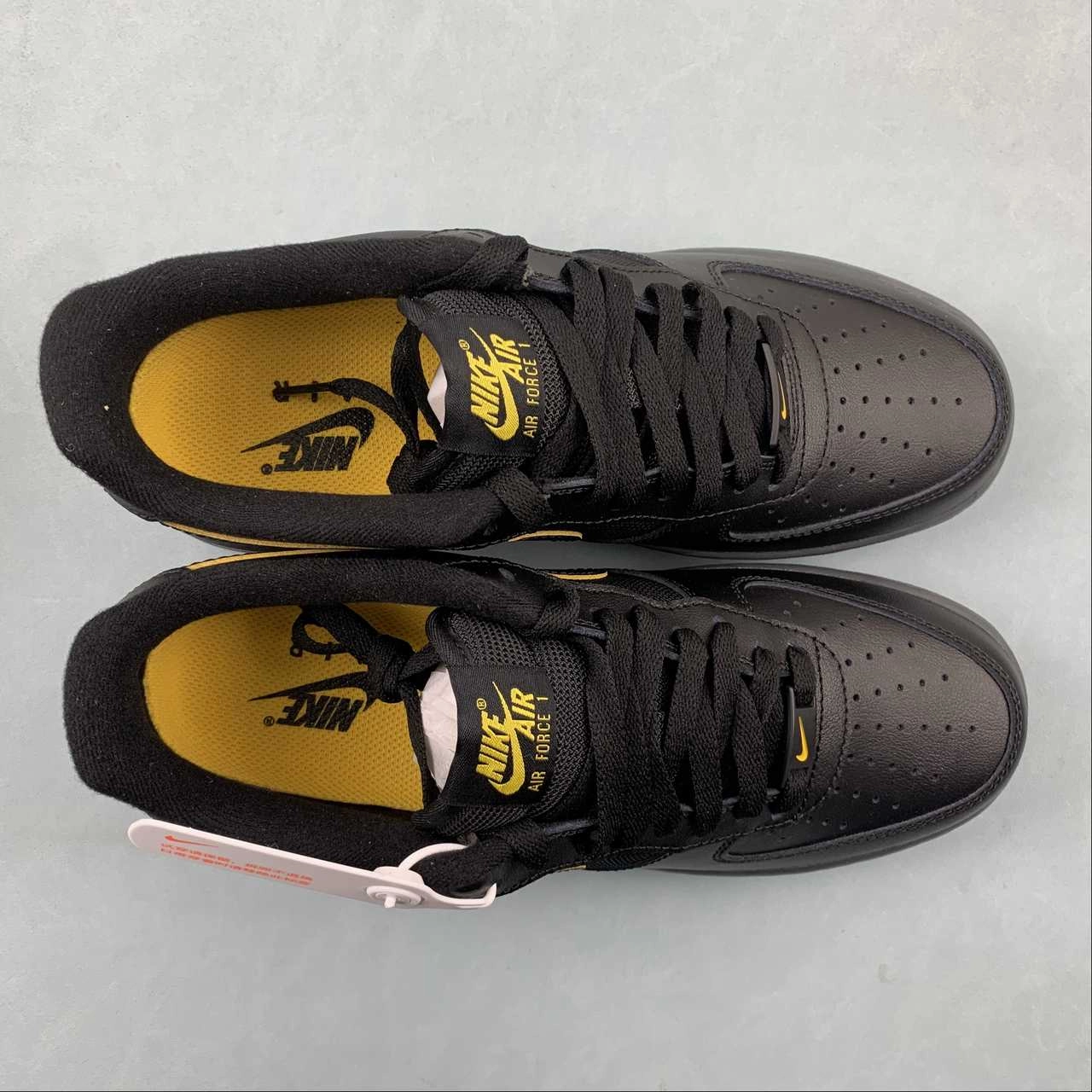 Sleek Mood Air Force 1 07 Low Black University Gold FZ4617-001