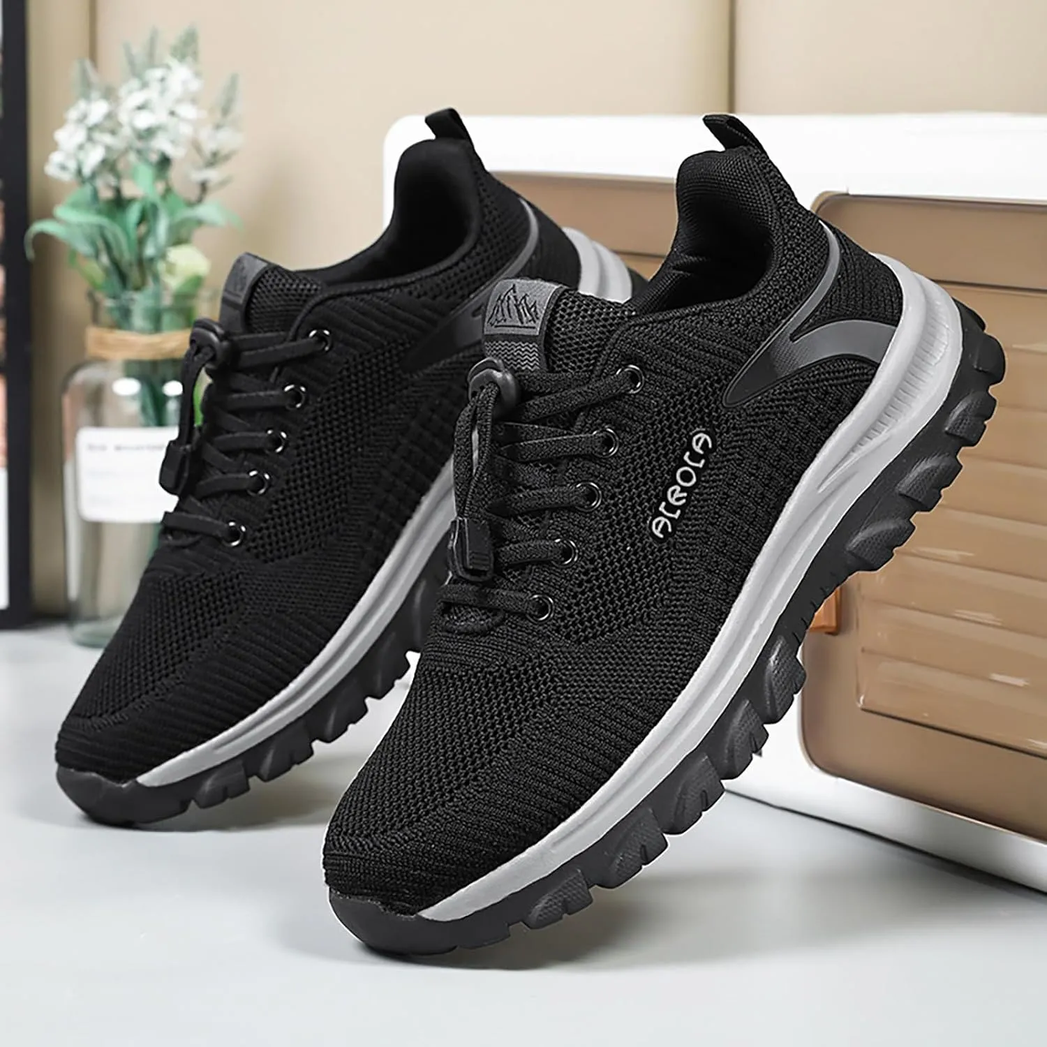 Men's Breathable Barefoot Shoes Comfortable Lightweight Casual Walking Shoe Arch Support Walking Shoes for Men