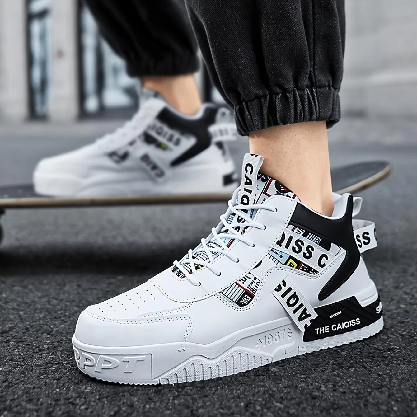 Men’s High-Top Sneakers – Thick Bottom Skate Shoes for Casual Walking, Lightweight Street Fashion Sneakers with Durable Design