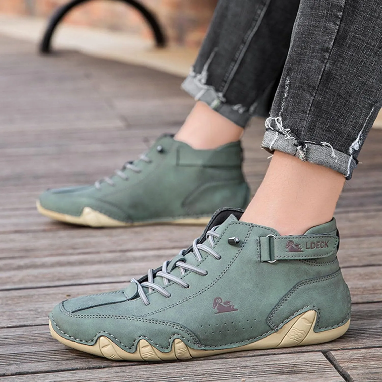 Men's Lightweight Non Slip Barefoot Shoes Breathable Casual Comfortable Walking Sneaker Casual Stretch Sneaker