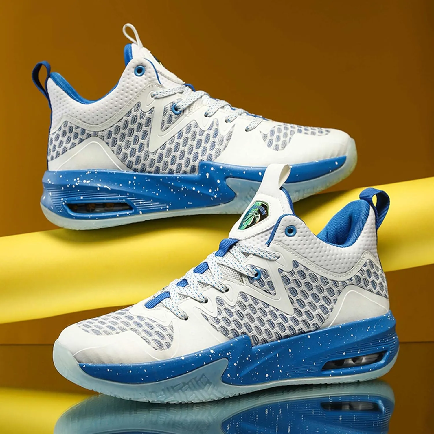 Mens White Lace Up Basketball Shoes Rubber Soles High Elasticity Running Shoes Comfortable and Breathable Badminton Sports Shoes Anti Slip and Wear Resistant Outdoor Hiking Shoes Fitness Shoes