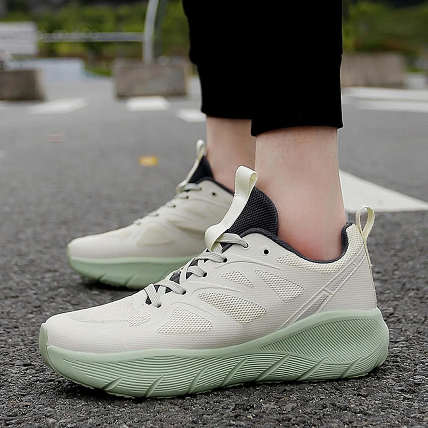 Men's Women's Basketball Shoes Fashion High Top Sneakers Arch Support Running Shoes Lightweight Casual Walking Shoes Outdoor Non-Slip Fitness Tennis Shoes