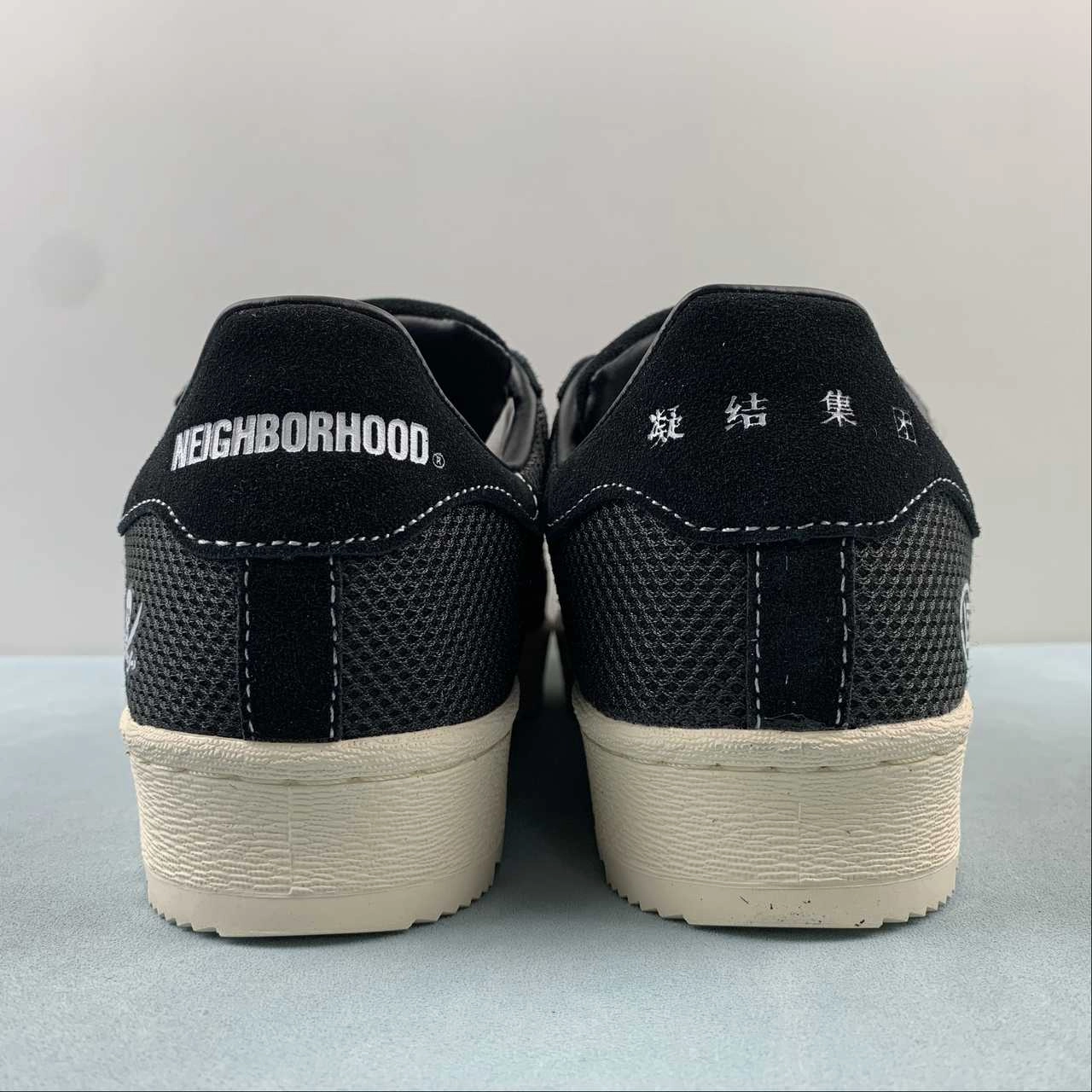 Adaptive - fit group runs Adidas Superstar CLOT x Neighborhood Core Black Cloud White IE8879