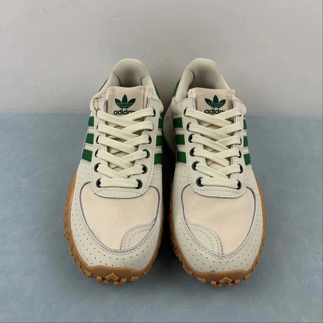 American football shoes Mountain Adidas Retropy E5 W.R.P Beige Green Gum HP2193