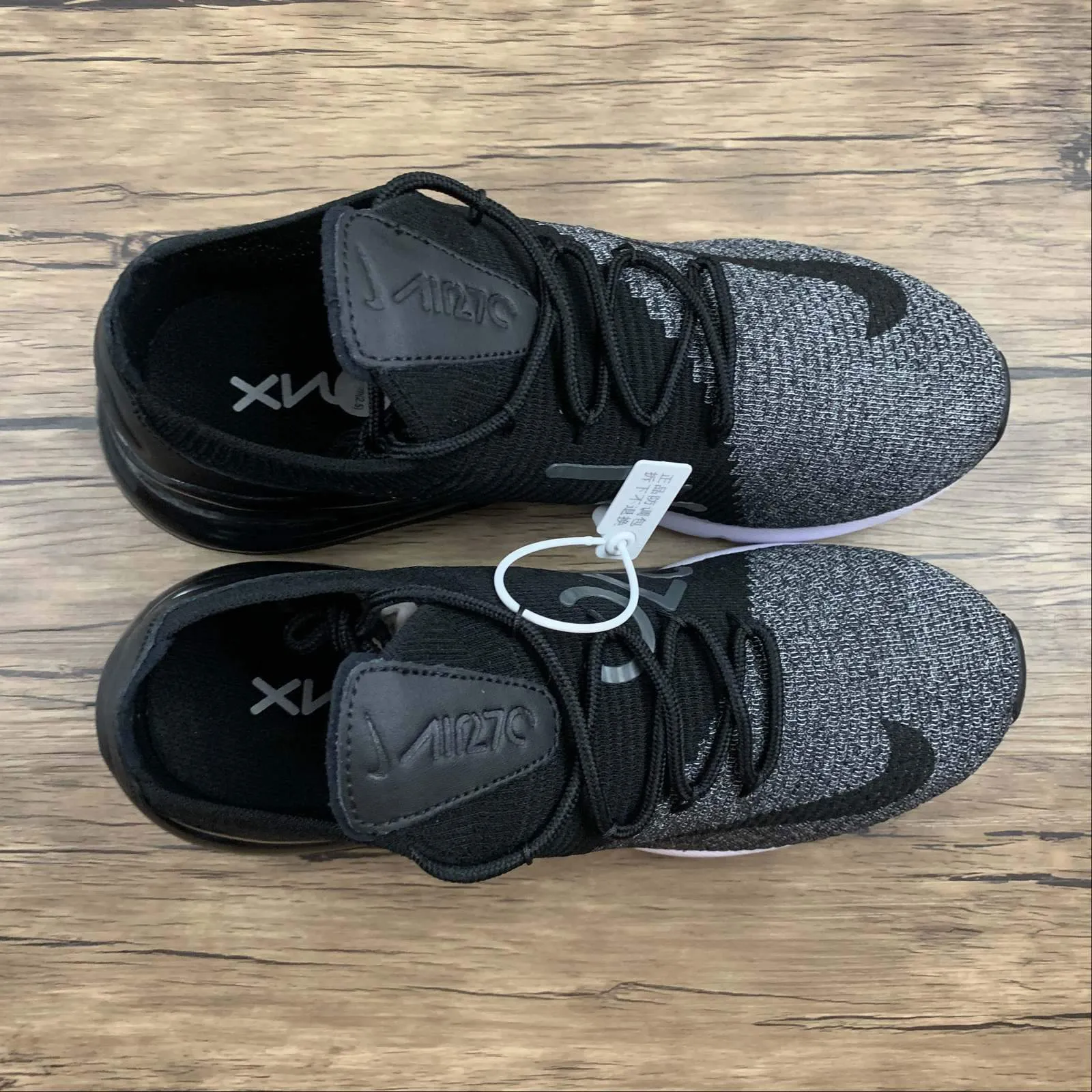 Foot Health running shoes for urban explorers Air Max 270 Black Dk.Grey AO1023-001