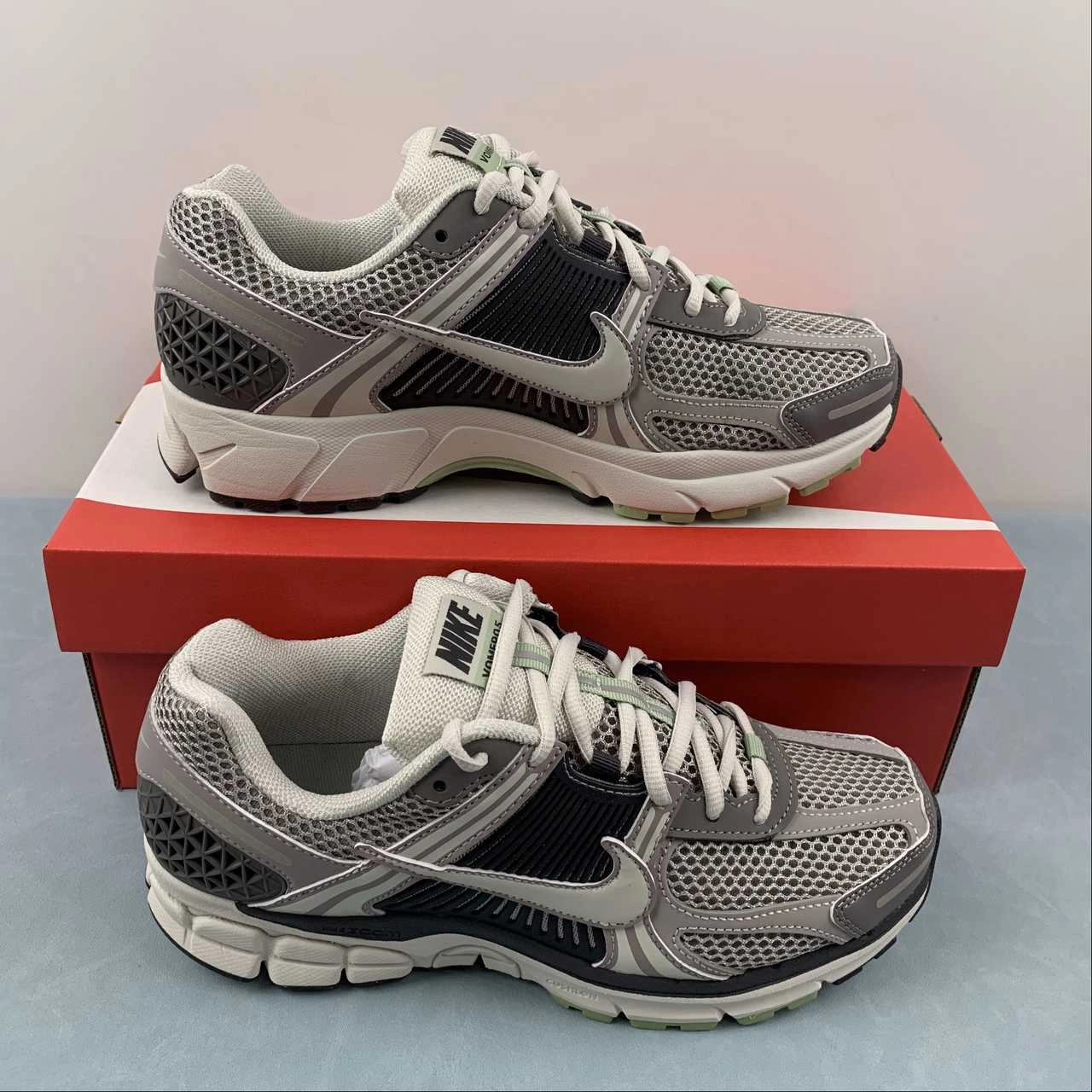 Zoom Vomero 5 Cobblestone Flat Pewter Light Bone FB8825-001 Agile Performance