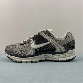 Stability control Zoom Vomero 5 Cobblestone Flat Pewter Light Bone FB8825-001