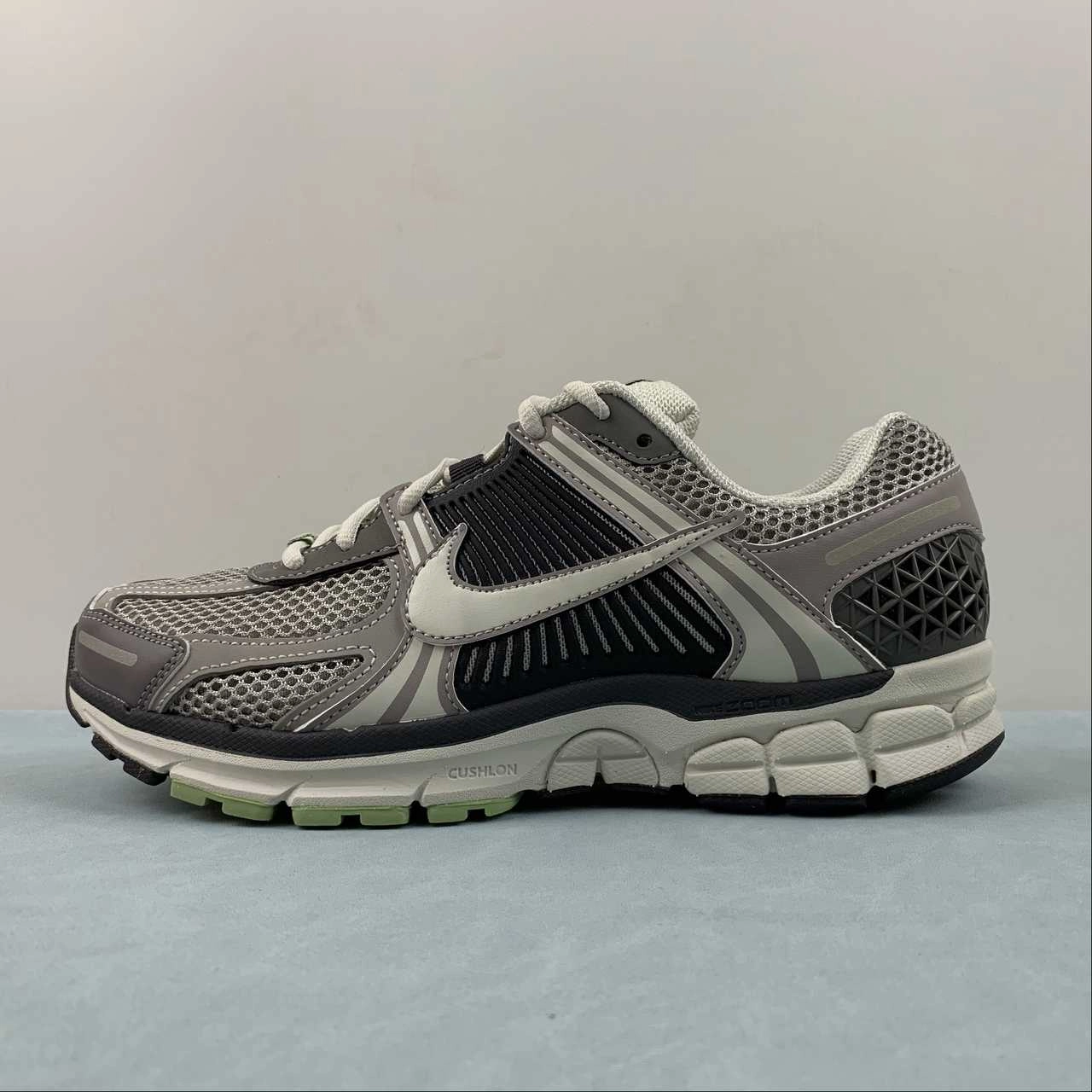 Zoom Vomero 5 Cobblestone Flat Pewter Light Bone FB8825-001 Efficient