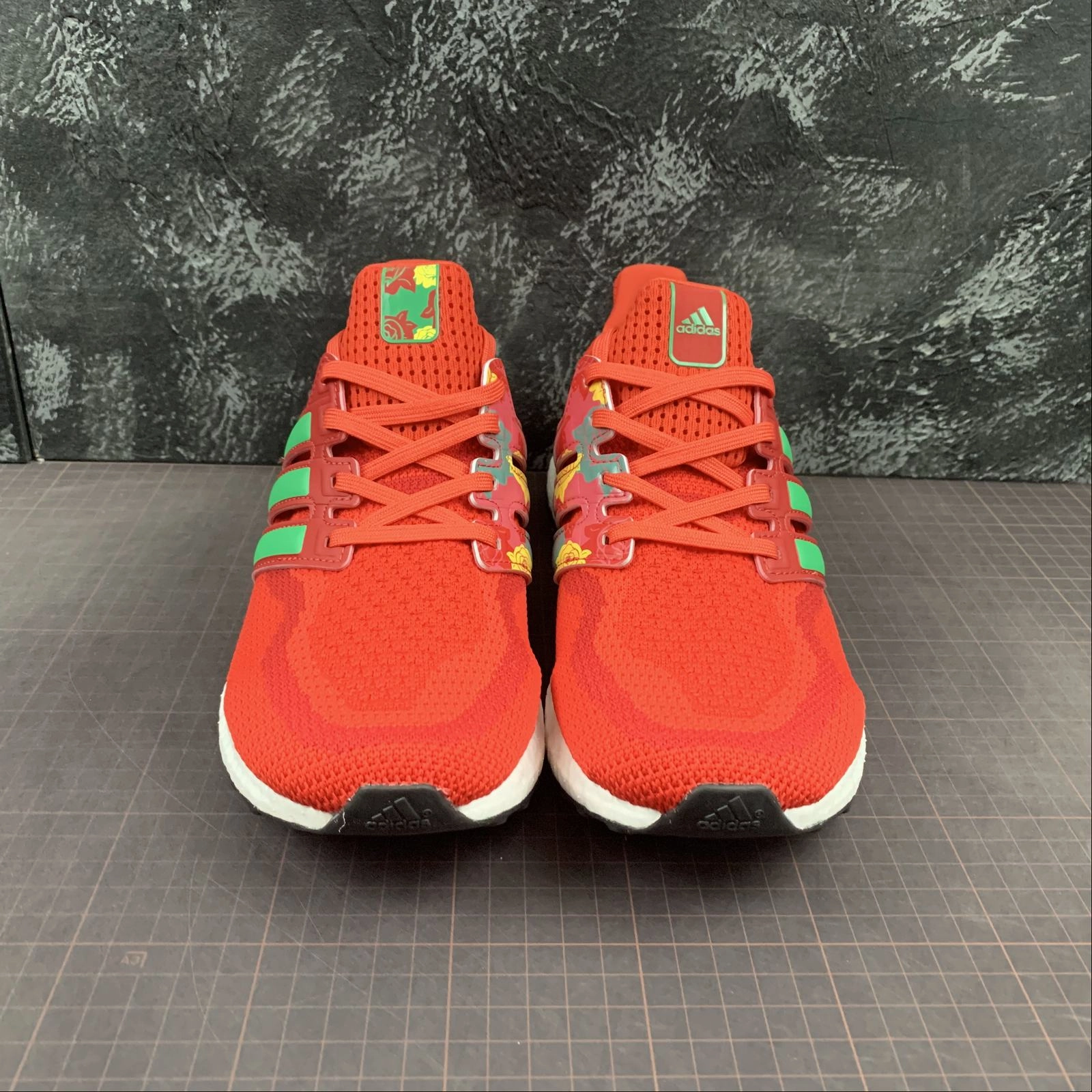 Adidas UltraBoost 2.0 Shen Yang No Slip Casual Edge